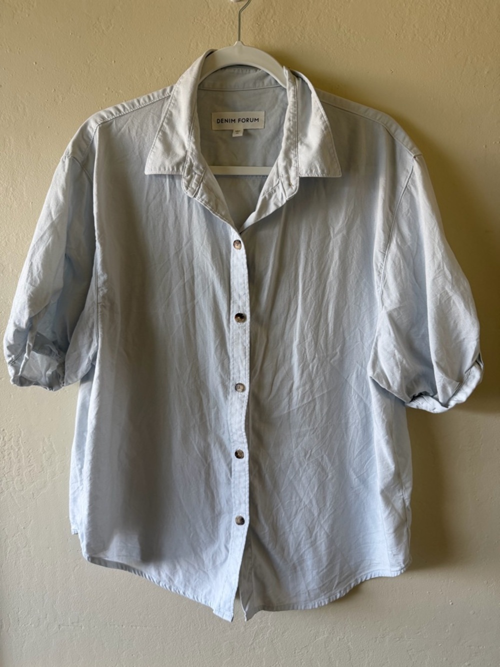 Denim Forum 100% cotton Light Blue Short-Sleeve Button-Down Shirt‎